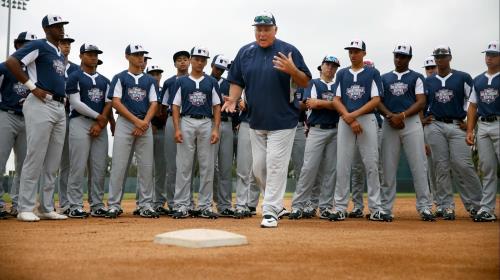 Mike Scioscia reflects on friendship with Roy Campanella