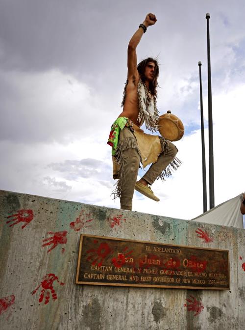 Dominican Dandy' gets due -- statue unveiled at SBC